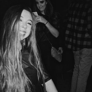 Meet your Posher, Emily